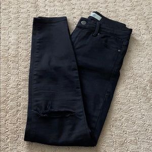 Topshop black Leigh jeans, knee rip, 25x30